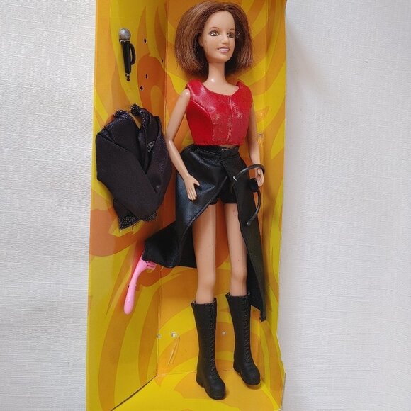 Britney Spears Video Performance Collection Doll - Picture 5 of 5